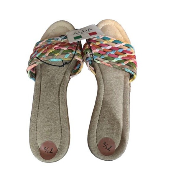 Alda Made in Italy sandals Multi-color Slides Man-Made NWT Size 7.5 - Picture 1 of 4